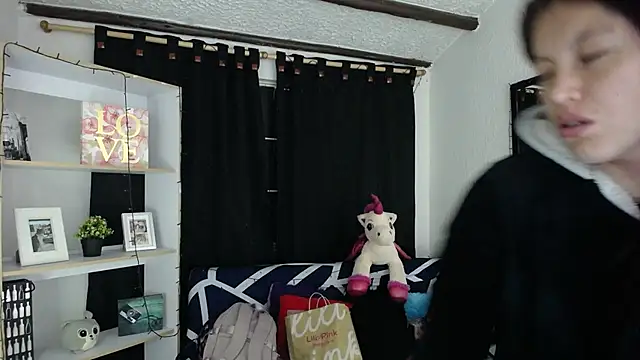 Sian  1 online show from 03/04/25, 02:53