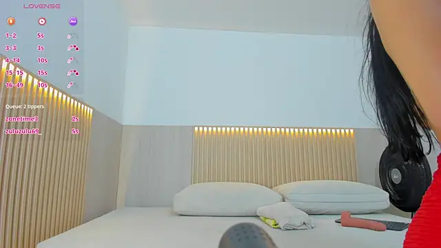 charlotte colee online show from 03/22/25, 01:54