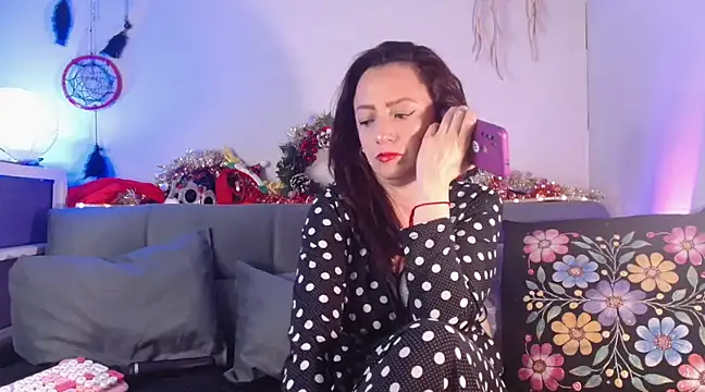 catalinamommyx online show from 12/16/24, 10:18