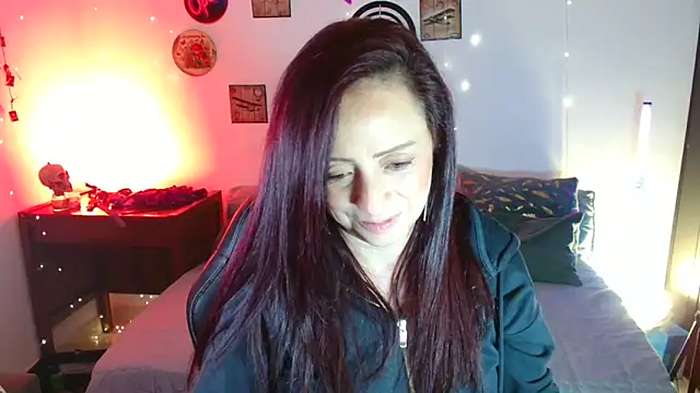 catalinamommyx online show from 05/19/26, 01:56