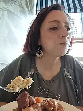 catalinamommyx online show from 07/01/26, 08:52