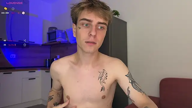 Marcus Lovrov online show from 09/26/25, 02:43