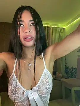 lina pink online show from 03/16/25, 03:25