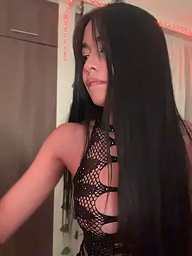 lina pink online show from 06/13/26, 02:09