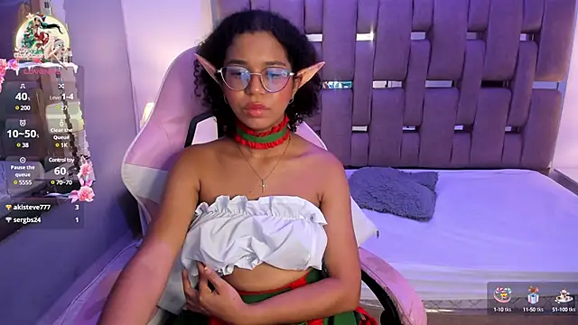 MilaHall  online show from 12/22/24, 01:11