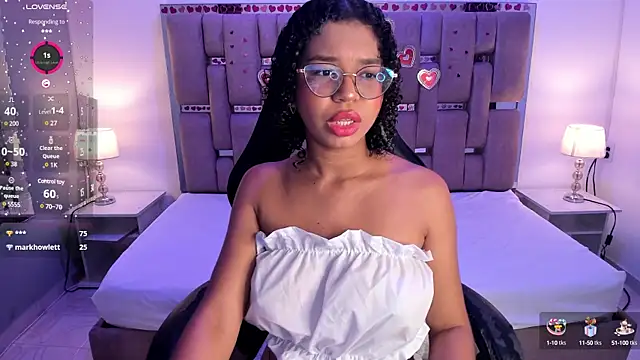 MilaHall  online show from 01/25/25, 03:30