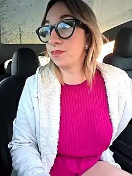 Snapshot of Giuliana_baby chatting on 10/24/25, 06:43 Giuliana baby online show from 10/24/25, 06:43