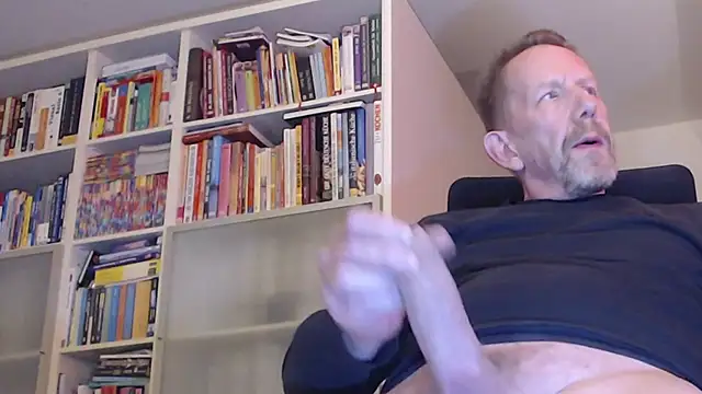 BennyK72 online show from 02/24/25, 09:53