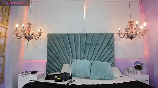 MADISSONLOVE  online show from 12/24/24, 12:11