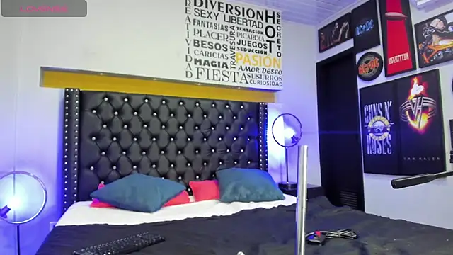 MADISSONLOVE  online show from 01/14/25, 12:14