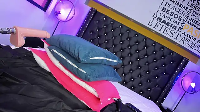 MADISSONLOVE  online show from 01/17/25, 03:22