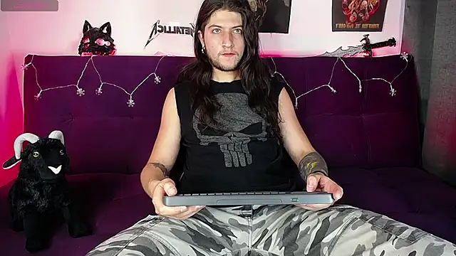 blckwolf 6 online show from 12/16/24, 08:48