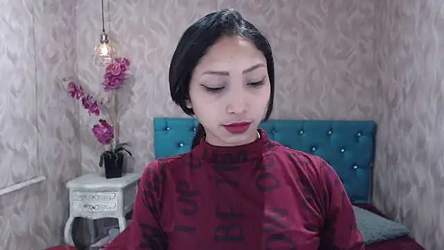 MadelineDoll online show from 01/11/25, 01:01