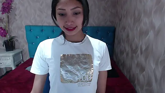 MadelineDoll online show from 01/12/25, 01:27