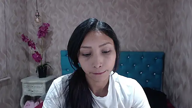 MadelineDoll online show from 01/18/25, 07:15