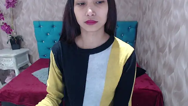 MadelineDoll online show from 01/25/25, 01:08