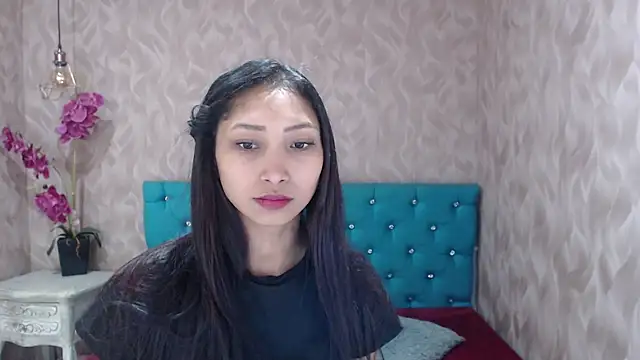MadelineDoll online show from 01/28/25, 01:27