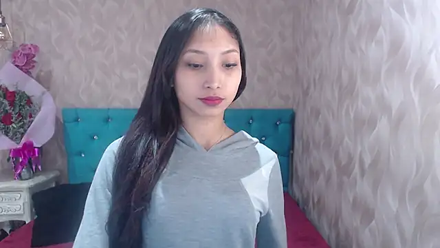 MadelineDoll online show from 02/09/25, 02:40