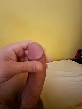 Snapshot of Marcellja28 chatting on 10/04/25, 06:55 Marcellja28 online show from 10/04/25, 06:55