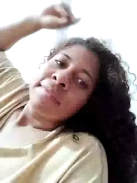 Snapshot of Ivon-09 chatting on 12/31/24, 11:53 Ivon-09 online show from 12/31/24, 11:53