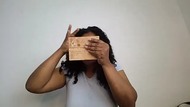 Ivon-09 online show from 09/27/25, 04:23