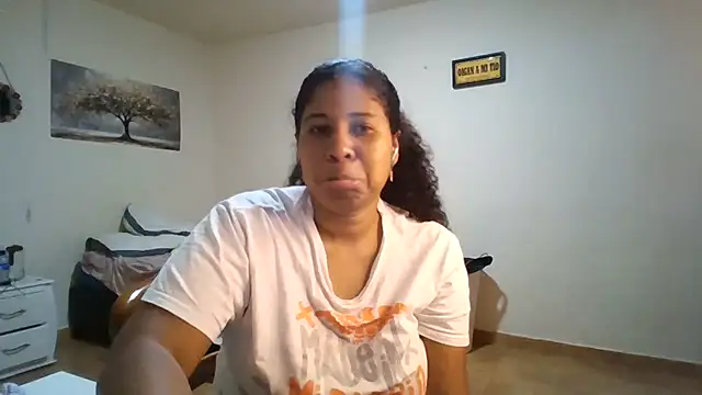 Ivon-09 online show from 06/25/26, 03:06