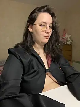 hungry1bunny online show from 10/04/25, 02:48