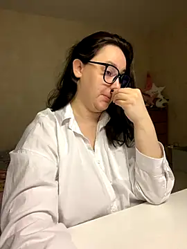 hungry1bunny online show from 10/11/25, 03:21