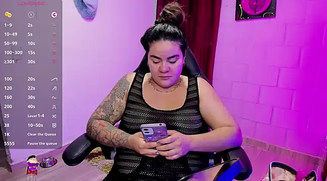 Sharon hils online show from 12/17/24, 11:49