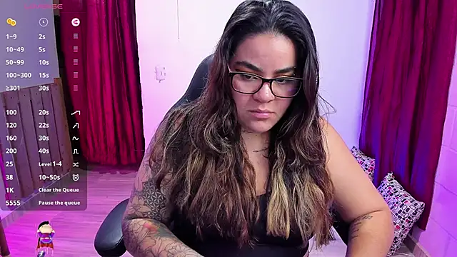 Sharon hils online show from 12/30/24, 07:53