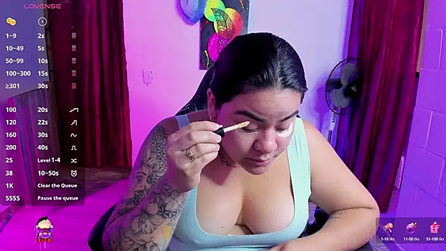 Sharon hils online show from 02/06/25, 01:10