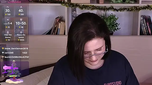 AnnaRichmond online show from 12/25/24, 01:51