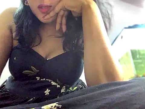 Cute-Tanya online show from 12/05/24, 03:48