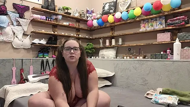 Kimberly-Caprice online show from 02/07/25, 04:14