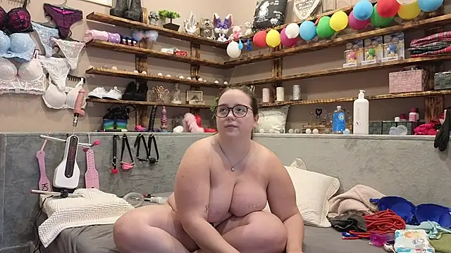 Kimberly-Caprice online show from 02/15/25, 08:11