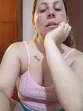 SofiEstevez online show from 10/24/25, 10:55