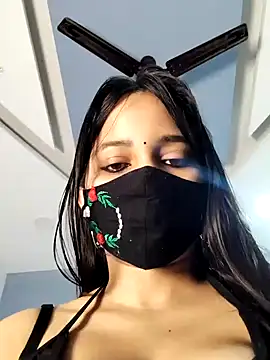 Varnika aarora online show from 12/27/24, 08:13