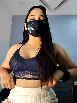 Varnika aarora online show from 12/28/24, 04:51