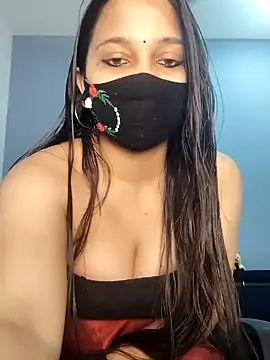 Varnika aarora online show from 01/08/25, 03:40