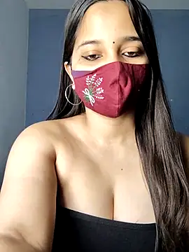 Varnika aarora online show from 02/18/25, 05:09