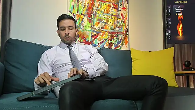 Snapshot of tommy_raym0ndg chatting on 02/17/25, 08:58 tommy raym0ndg online show from 02/17/25, 08:58