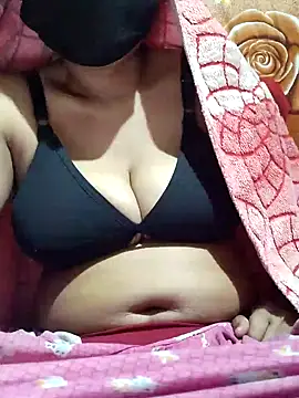 Snapshot of Sexy-sheela chatting on 01/03/25, 11:14 Sexy-sheela online show from 01/03/25, 11:14