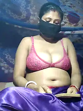 Snapshot of Sexy-sheela chatting on 02/10/25, 05:09 Sexy-sheela online show from 02/10/25, 05:09