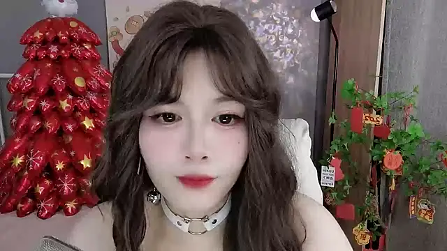 Nancy-Cindy online show from 02/02/25, 09:02