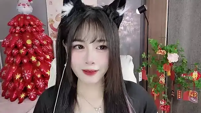 Nancy-Cindy online show from 02/07/25, 02:29