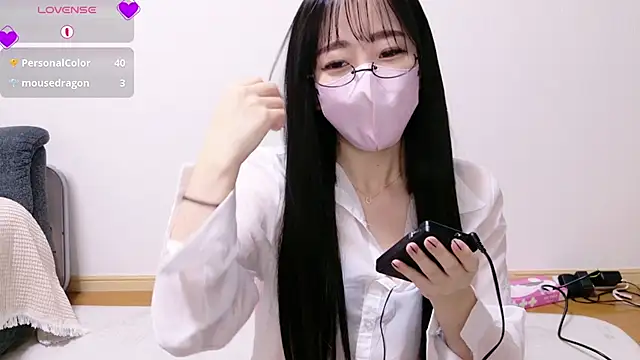 Rio chan  online show from 11/25/25, 01:00