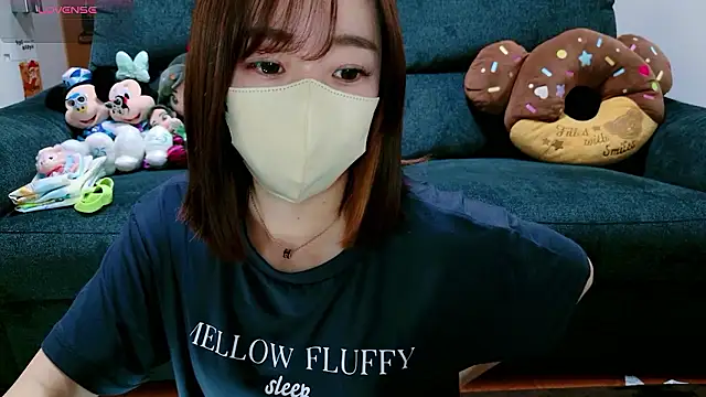 Rio chan  online show from 05/21/26, 12:01