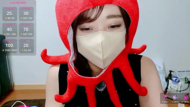 Rio chan  online show from 07/15/26, 12:21