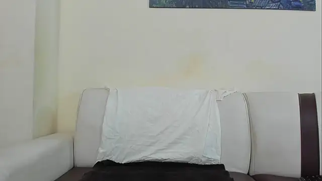 Snapshot of lunainsane58 chatting on 02/26/26, 01:43 lunainsane58 online show from 02/26/26, 01:43