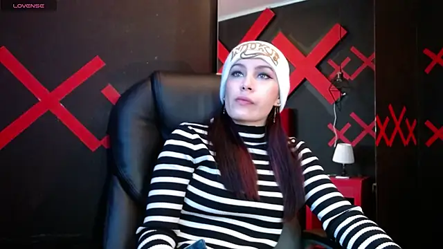  yuyi online show from 02/06/25, 11:10